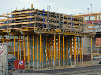 Umbau Ostkreuz, Frühjahr 2010: Errichtung der Pfeiler und Wandscheiben (96 Bilder)