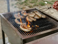 10. Bratwurstmeisterschaft auf der Domäne Dahlem (77 Bilder)